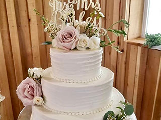 Little Flour Custom Wedding Cakes 09